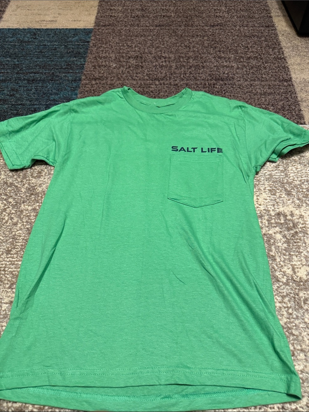 Salt Life Men's Short Sleeve Pocket Tee in Bright Green with Navy Logo